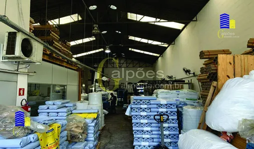 Galpão / Depósito / Armazém para alugar, 350m² no Piratininga, Osasco