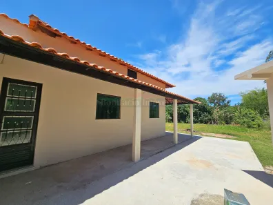 Fazenda / Sítio / Chácara com 3 Quartos à venda, 90m² no Bonsucesso (Bacaxá), Saquarema