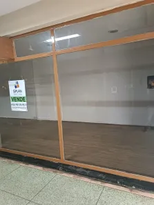 Loja / Salão / Ponto Comercial para venda ou aluguel, 80m² no Comercial, Resende