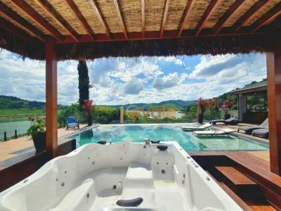 Fazenda / Sítio / Chácara com 5 Quartos à venda, 800m² no Parque Alpina, Igaratá