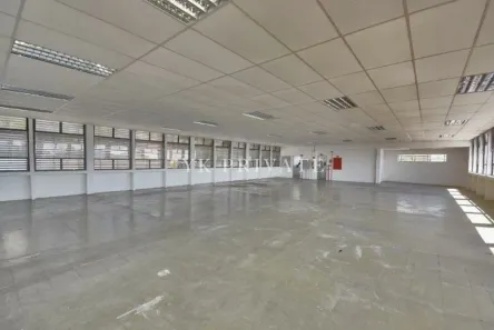 Prédio Inteiro para alugar, 1361m² no Jaguaré, São Paulo