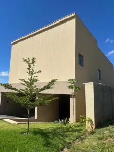 Sobrado com 3 Quartos à venda, 241m² no Jardins Capri, Senador Canedo