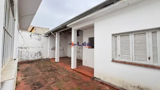 Casa Comercial para alugar, 143m² no Centro, Suzano