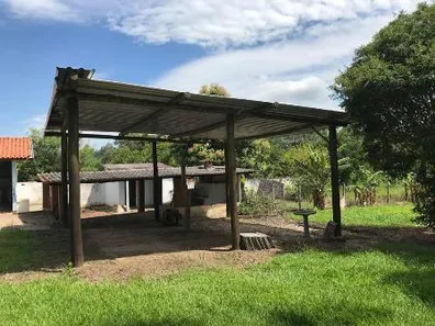 Fazenda / Sítio / Chácara com 3 Quartos à venda, 250m² no Centro, Águas de São Pedro