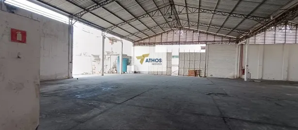 Galpão / Depósito / Armazém com 3 Quartos para alugar, 1110m² no Sítio Paecara (Vicente de Carvalho), Guarujá