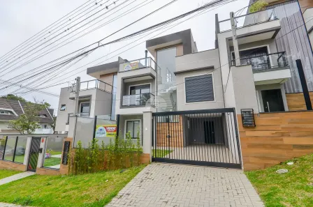 Sobrado com 3 Quartos à venda, 194m² no São Lourenço, Curitiba