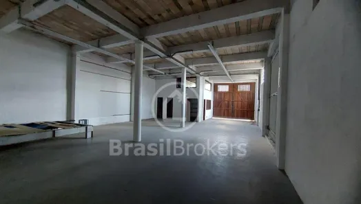Galpão / Depósito / Armazém à venda, 472m² no Curicica, Rio de Janeiro