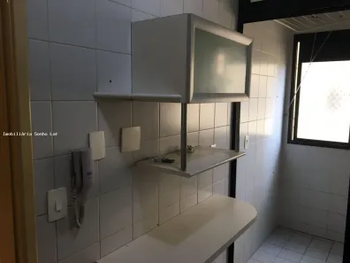 Apartamento com 3 Quartos para alugar, 65m² no Jaguaribe, Osasco