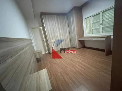 Casa com 2 Quartos à venda, 216m² no Jardim Nova Época, Araraquara