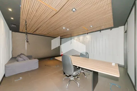 Conjunto Comercial / Sala para alugar, 57m² no Centro, Curitiba