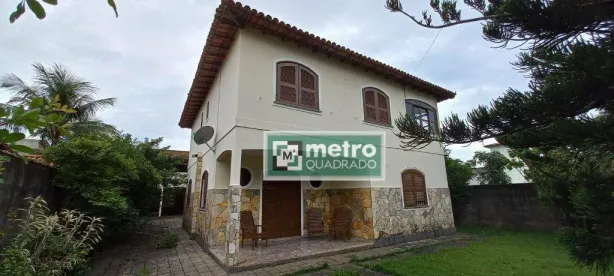 Casa com 4 Quartos para alugar, 250m² no Costazul, Rio das Ostras