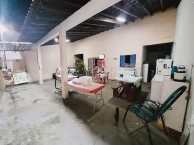 Casa com 2 Quartos à venda, 185m² no Coronel Antonino, Campo Grande