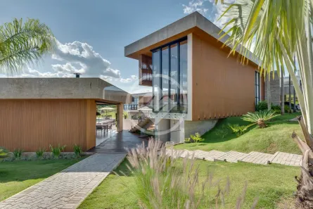 Casa de Condomínio com 4 Quartos à venda, 600m² no , Hidrolândia