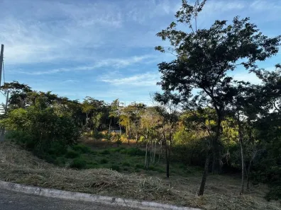 Terreno / Lote / Condomínio à venda, 2000m² no Chacara Sussuapara, Bela Vista de Goiás