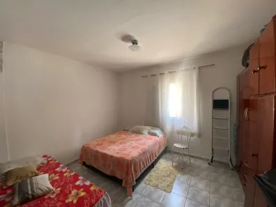Casa com 2 Quartos à venda, 150m² no Vila Mike, São Roque