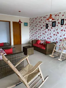 Casa de Condomínio com 3 Quartos para venda ou aluguel, 800m² no Estação, São Roque