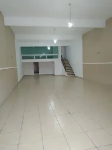 Galpão / Depósito / Armazém para alugar, 150m² no Macuco, Santos