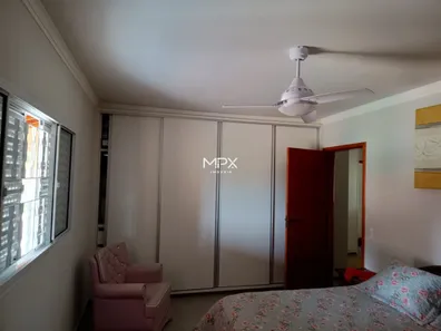 Fazenda / Sítio / Chácara com 3 Quartos à venda, 300m² no Anhumas, Piracicaba
