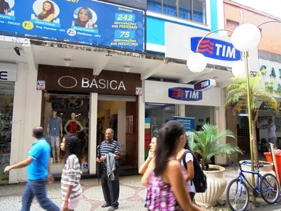 Loja / Salão / Ponto Comercial à venda, 714m² no Centro, Viçosa