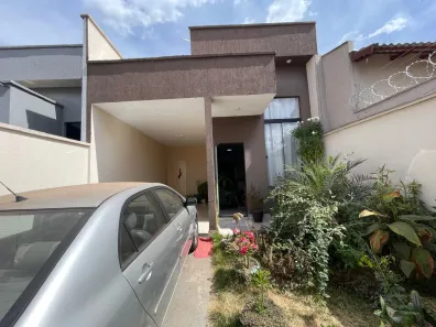 Casa com 3 Quartos à venda, 115m² no Setor Residencial Campos Elísios, Aparecida de Goiânia