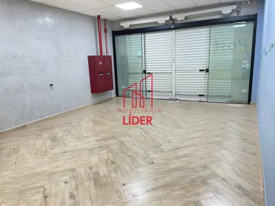 Loja / Salão / Ponto Comercial para alugar, 120m² no Maracanã, Colombo