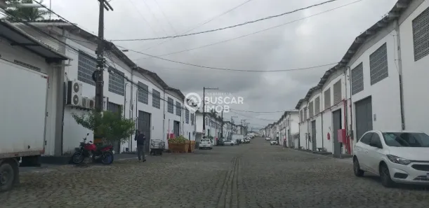 Galpão / Depósito / Armazém para alugar, 1000m² no Portão, Lauro de Freitas
