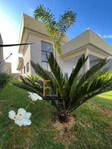 Casa com 3 Quartos à venda, 209m² no Setor Cristina II Expansão, Trindade