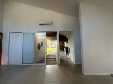 Casa de Condomínio com 3 Quartos para alugar, 275m² no Terras de Santa Teresa, Itupeva