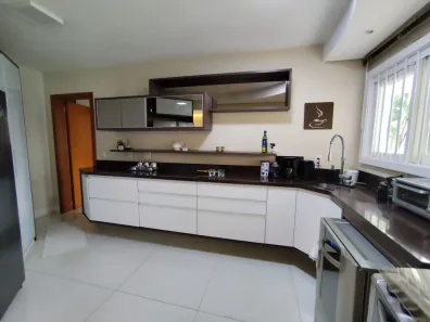 Casa com 3 Quartos à venda, 266m² no São José, São Leopoldo