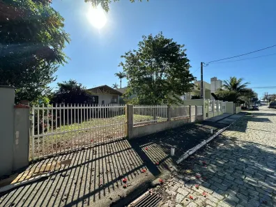 Terreno / Lote / Condomínio à venda, 365m² no , Balneário Piçarras
