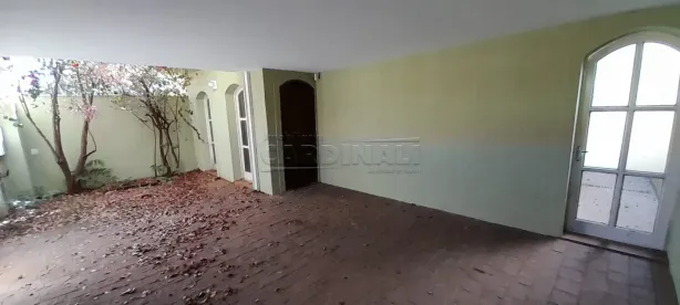Casa com 3 Quartos para alugar, 209m² no Jardim Macarenco, São Carlos