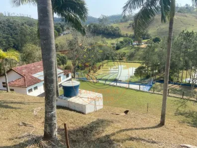 Fazenda / Sítio / Chácara com 3 Quartos à venda, 28800m² no , Igaratá