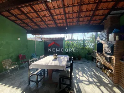 Casa com 2 Quartos à venda, 90m² no Balneario Jussara, Mongaguá