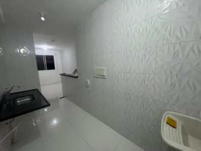 Apartamento com 2 Quartos para alugar, 45m² no Boa União (Abrantes), Camaçari