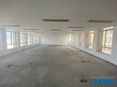 Conjunto Comercial / Sala para alugar, 210m² no Centro, São Paulo