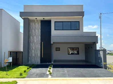 Casa de Condomínio com 4 Quartos à venda, 226m² no Jardins Capri, Senador Canedo