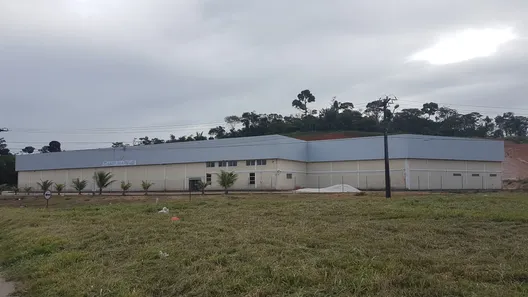 Galpão / Depósito / Armazém com 1 Quarto para venda ou aluguel, 5350m² no CIA I, Simões Filho