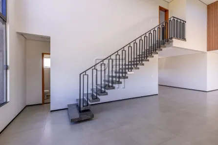 Sobrado com 3 Quartos à venda, 261m² no , Sertanópolis