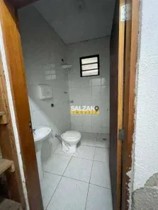 Galpão / Depósito / Armazém para alugar, 275m² no Jardim Independência, Taubaté