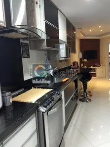 Apartamento com 2 Quartos à venda, 55m² no Bingen, Petrópolis