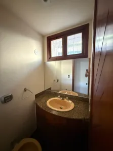 Sobrado com 4 Quartos para alugar, 394m² no São Francisco, Niterói