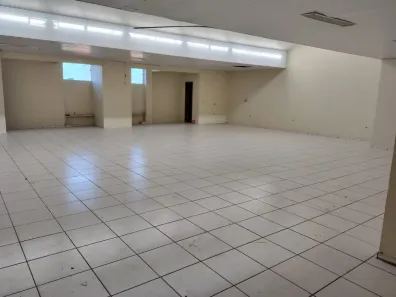 Conjunto Comercial / Sala para alugar, 175m² no Maracanã, Colombo