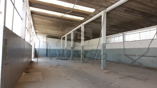 Galpão / Depósito / Armazém para alugar, 2000m² no Piraporinha, Diadema