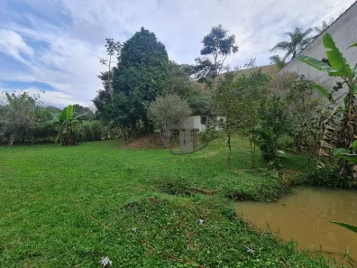 Fazenda / Sítio / Chácara com 2 Quartos à venda, 120m² no Cantão, Barra do Piraí