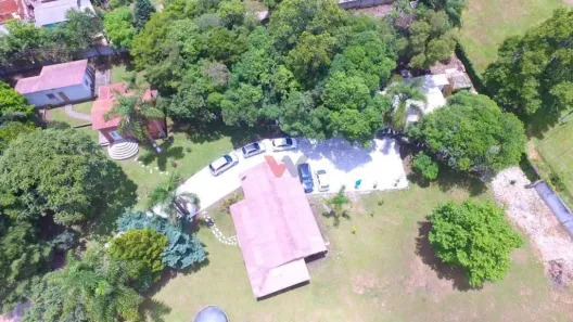 Fazenda / Sítio / Chácara com 6 Quartos à venda, 240m² no Parque das Nascentes, Pinhais