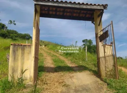 Fazenda / Sítio / Chácara com 2 Quartos à venda, 110m² no Jardim Colinas, Jacareí