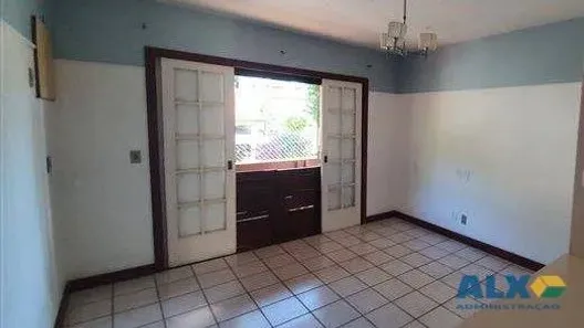 Casa de Condomínio com 3 Quartos para alugar, 300m² no Engenho do Mato, Niterói