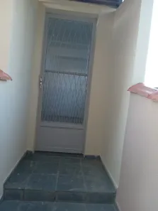 Casa de Vila com 2 Quartos para alugar, 111111111m² no Jardim Catarina, São Gonçalo