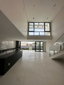 Casa de Condomínio com 4 Quartos à venda, 263m² no Jardins Nápoles, Senador Canedo