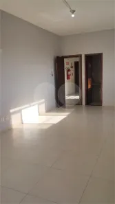 Conjunto Comercial / Sala para alugar, 33m² no Taboão, Diadema